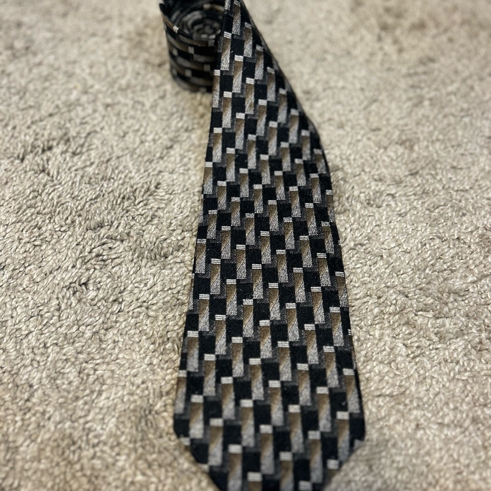 Mario Ferrari Black and Gray Patterned Men's Tie